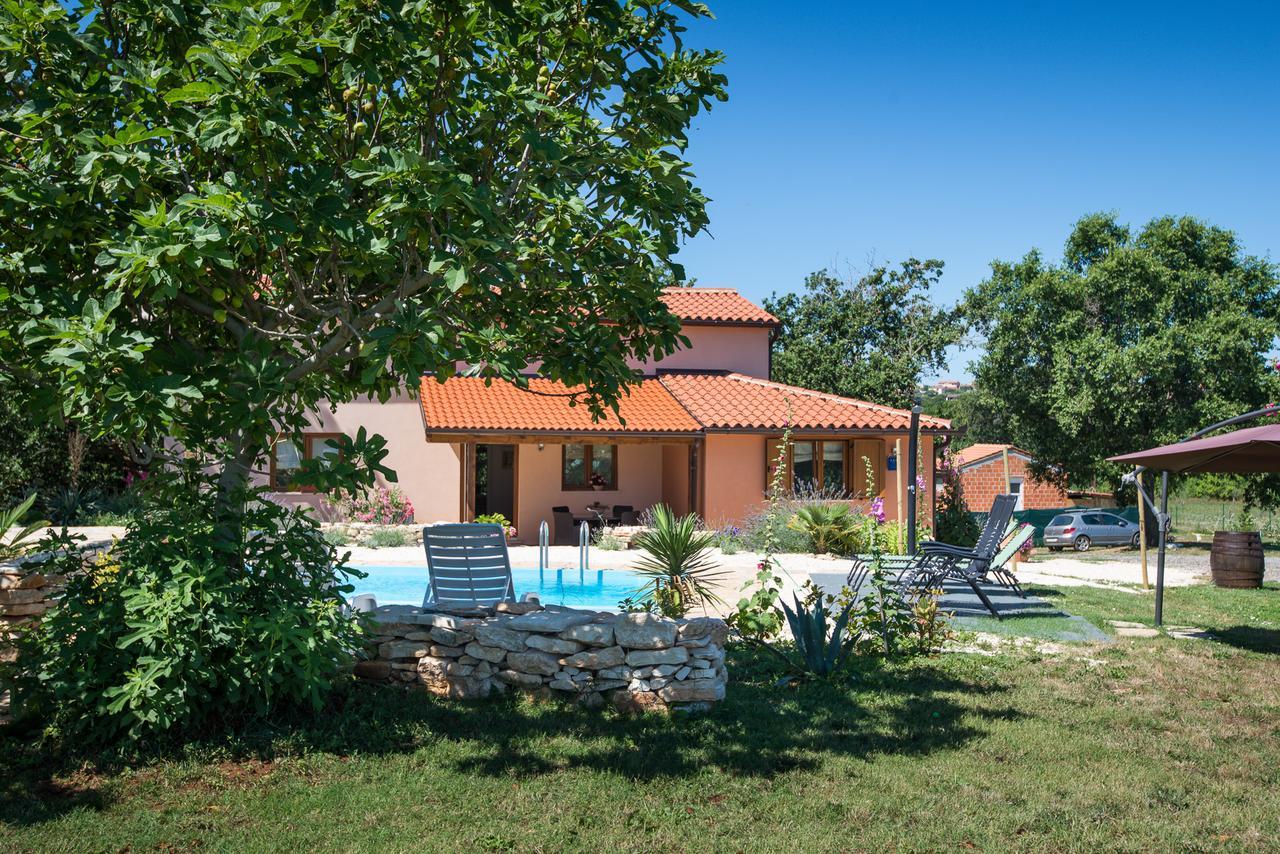 Beautiful Villa Palera With Private Pool Near Pula Ližnjan Eksteriør bilde